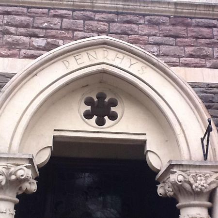Penrhys Hotel Cardiff Zewnętrze zdjęcie