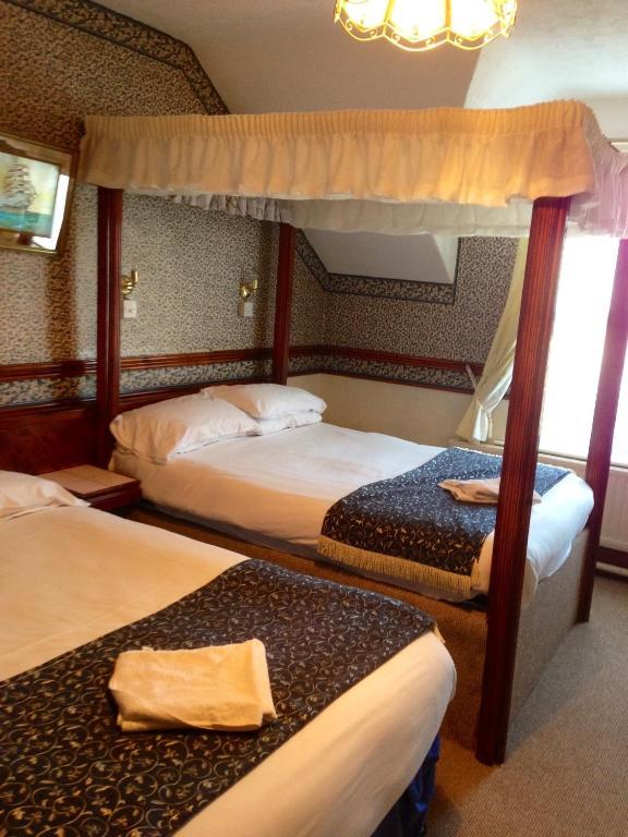 Penrhys Hotel Cardiff Zewnętrze zdjęcie